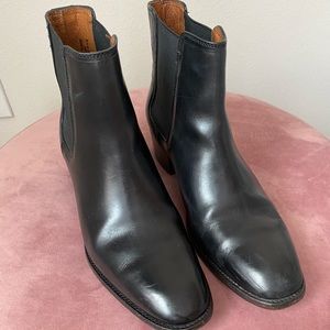 Women’s Frye Ankle Boots 6.5